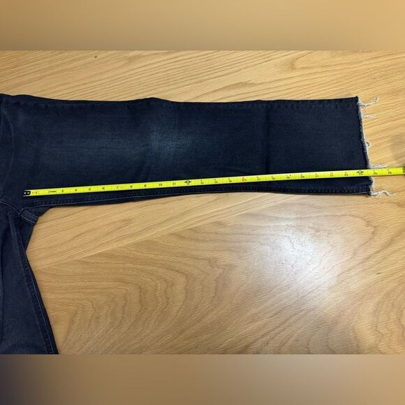 J.Crew Billie Demi Boot Crop Jeans Women’s Size 28 Black Raw Hem Style BK644 - Picture 9 of 10